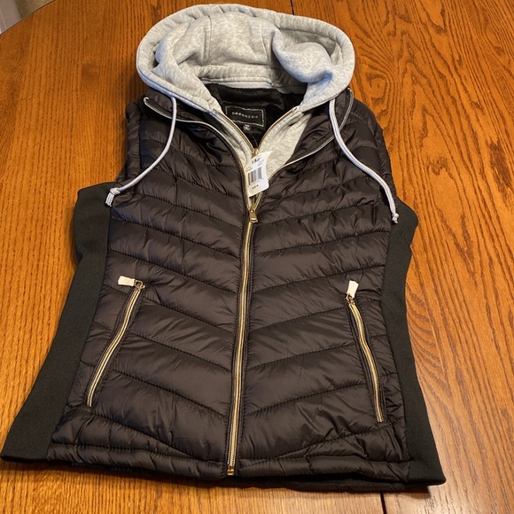 🎉HP🎉Snobbish Womens Puffer Vest M NWT - Picture 15 of 15
